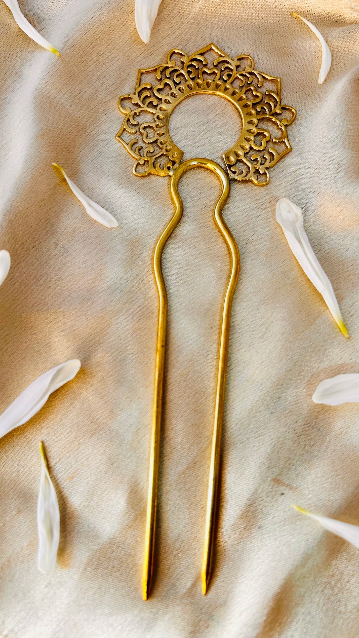 “Royal Gold Filigree Hair Fork”
